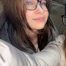 Фотография девушки Ксюша, 18 лет из г. Москва