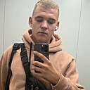 Максим, 19 лет