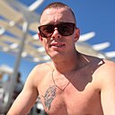 Антон, 33 года