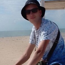 Фотография мужчины Максим, 22 года из г. Гатчина