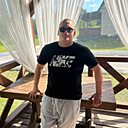 Артем, 24 года