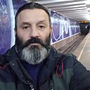 Не Высокий, 54 года