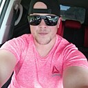 Артем, 33 года