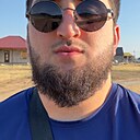 Кадыр, 28 лет