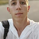 Денис, 25 лет