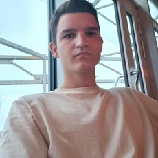 Фотография мужчины Дмитрий, 24 года из г. Арсеньев