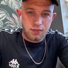 Фотография мужчины Артём, 25 лет из г. Казань