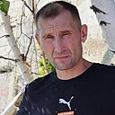 Adam, 42 года
