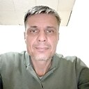 Максим, 44 года