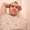 Макс, 32 года