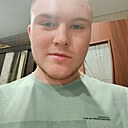 Данил, 22 года