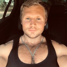 Фотография мужчины Валентин, 35 лет из г. Санкт-Петербург