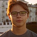 Михаил, 18 лет