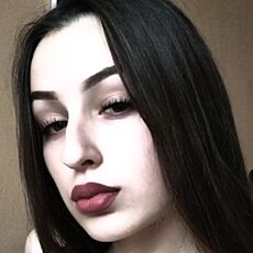 Фотография девушки Арина, 18 лет из г. Березовский (Свердловская Обл)