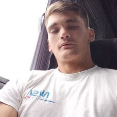 Фотография мужчины George, 24 года из г. Focșani