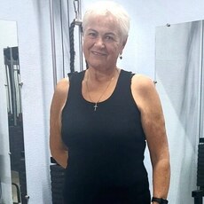 Фотография девушки Надя, 66 лет из г. Симферополь