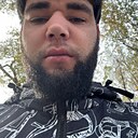 Азиз, 22 года