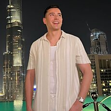 Фотография мужчины Эдуард, 21 год из г. Санкт-Петербург