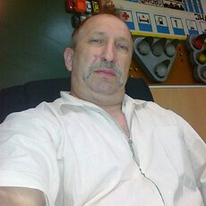 Фотография мужчины Олег, 64 года из г. Артем