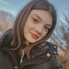 Фотография девушки Альбина, 19 лет из г. Зерноград