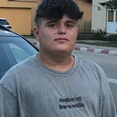 Фотография мужчины George, 23 года из г. Târgu Jiu