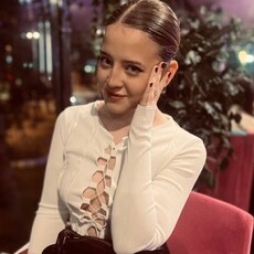 Фотография девушки Софья, 19 лет из г. Тюмень