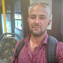 Михаил, 32 года