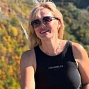 Вика, 33 года