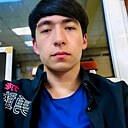 Шукурулло, 22 года