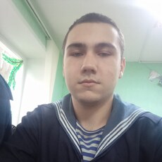 Фотография мужчины Денис, 18 лет из г. Саратов