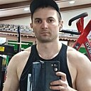 Илья, 33 года