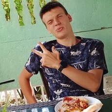 Фотография мужчины Артур, 18 лет из г. Зугрэс