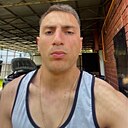 Армен, 21 год