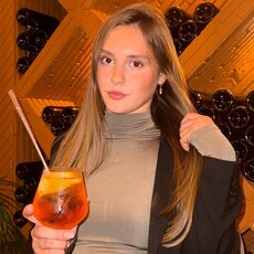 Фотография девушки Арина, 18 лет из г. Москва