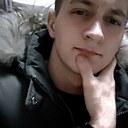 Денис, 24 года