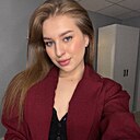 Карина, 19 лет