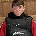 Аркадий, 22 года