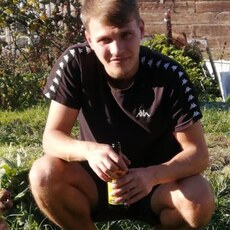 Фотография мужчины Денис, 25 лет из г. Кемерово