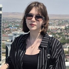 Фотография девушки Алина, 19 лет из г. Саратов