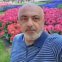 Рафаэль, 49 лет