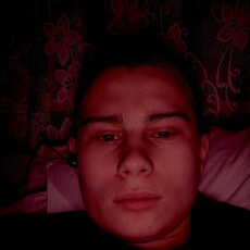 Фотография мужчины Серёжа, 18 лет из г. Тара