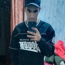 Фотография мужчины Рома, 18 лет из г. Елань