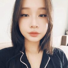 Фотография девушки Айнелия, 18 лет из г. Астана