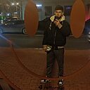 Сухроб, 22 года