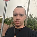 Денис, 21 год