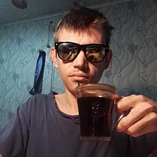 Фотография мужчины Стас, 20 лет из г. Элиста