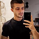 Саша, 34 года