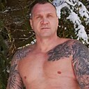 Михаил, 40 лет