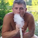 Артур, 24 года