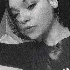 Фотография девушки Елена, 19 лет из г. Южно-Сахалинск